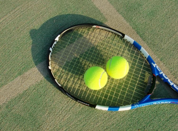 初心者の方も安心、「手ぶらでテニス」
